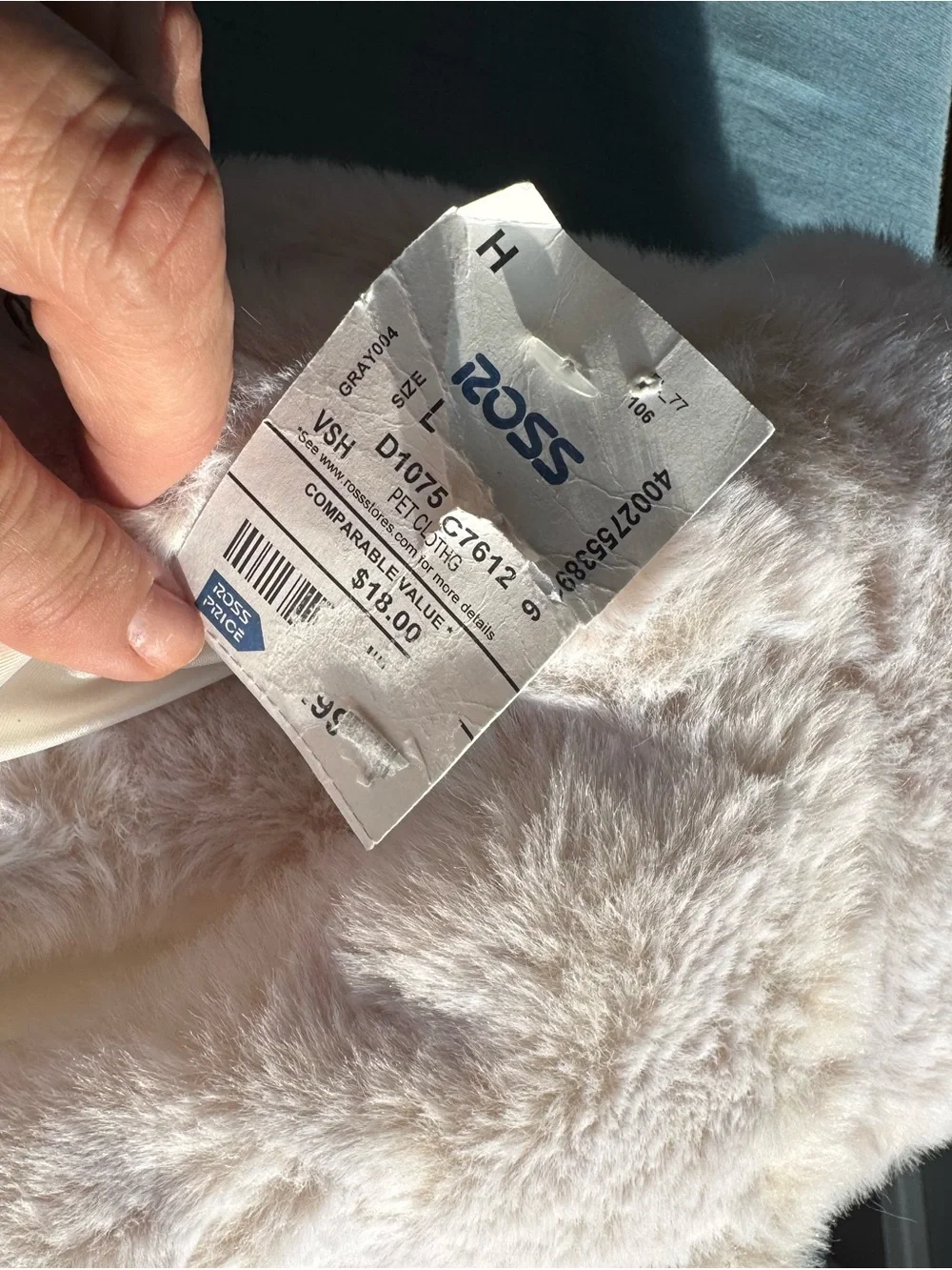 Medium Cream Faux Fur Dog Vest w/2 Pockets and velcro closure Lux Quiet Luxury